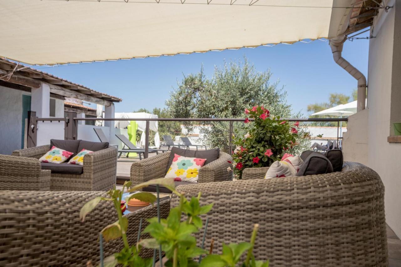 Hotel La Palunette Saintes-Maries-de-la-Mer Luaran gambar